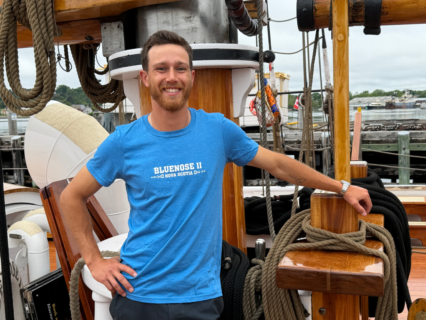 Bluenose II Scotian T-Shirt - Heather Sapphire