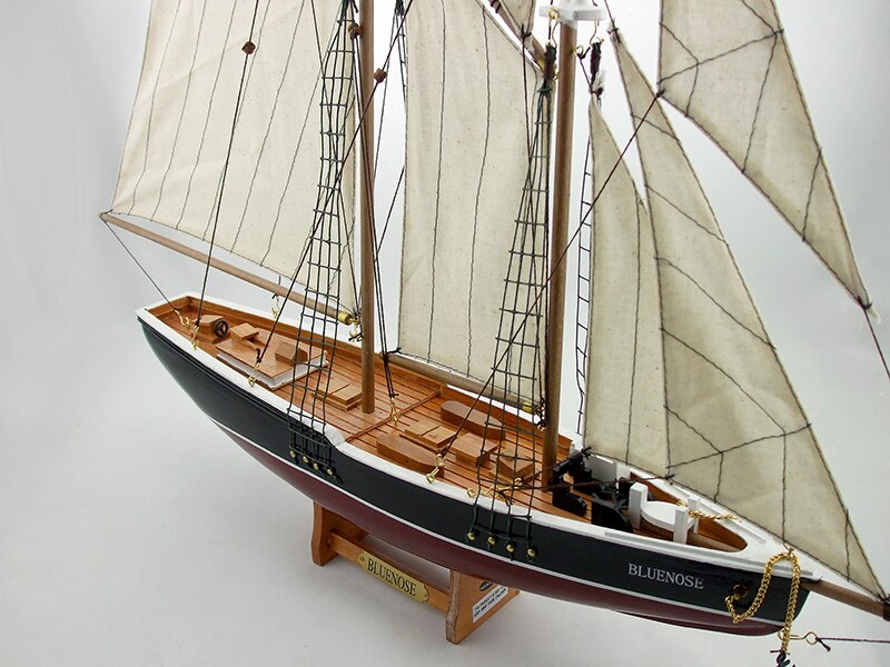 Model Bluenose - Bluenose2CompanyStore